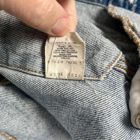 Vintage Levis 70506-0216 Denim Trucker Jacket 44R Made in the USA Distressed - Picture 6 of 13